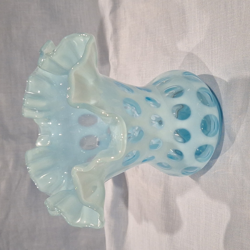 Fenton glass opalescent coin dot vase